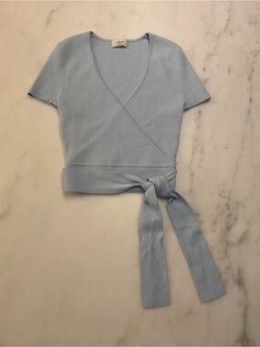 Wilfred by Aritzia Powder Blue All Tied Up Crop Sweater with Side Tie XS